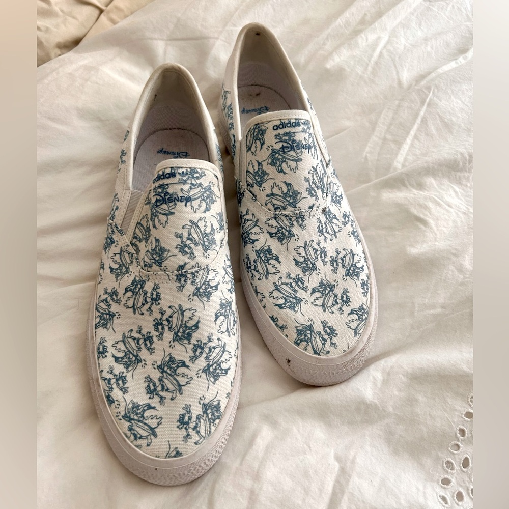 Disney Adidas Men’s 13 slip-on Vans -like tennis sneaker shoes Unique!
